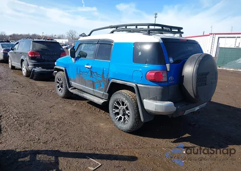2007 Toyota Fj Cruiser z USA, uszkodzony, nr VIN JTEBU11F770067948